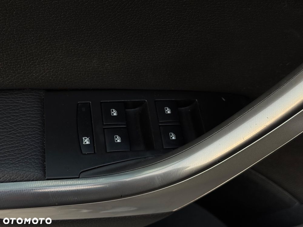 Opel Astra 1.7 CDTI DPF Edition Sport - 29