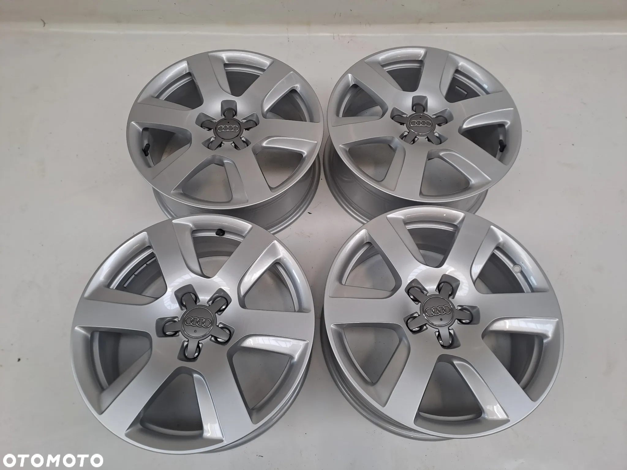 FELGI 5x112 7Jx17 CALI ET25 4G8601025H AUDI A6C7 VW Seat Skoda DEMO Komplet - 2
