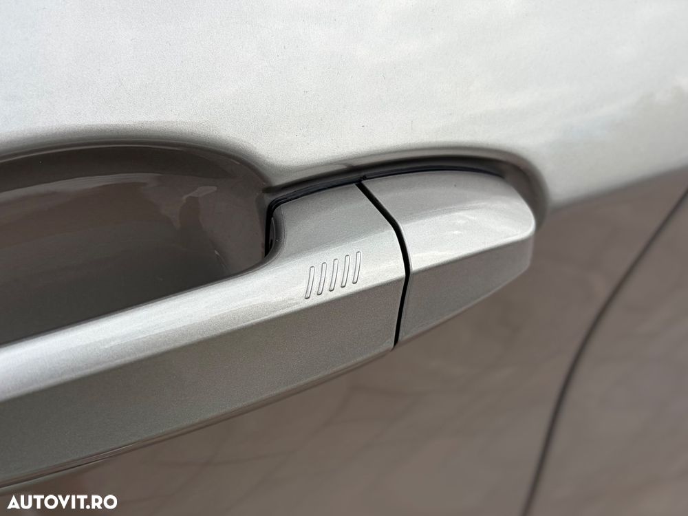 BMW Seria 2 218d xDrive Aut. Advantage - 9