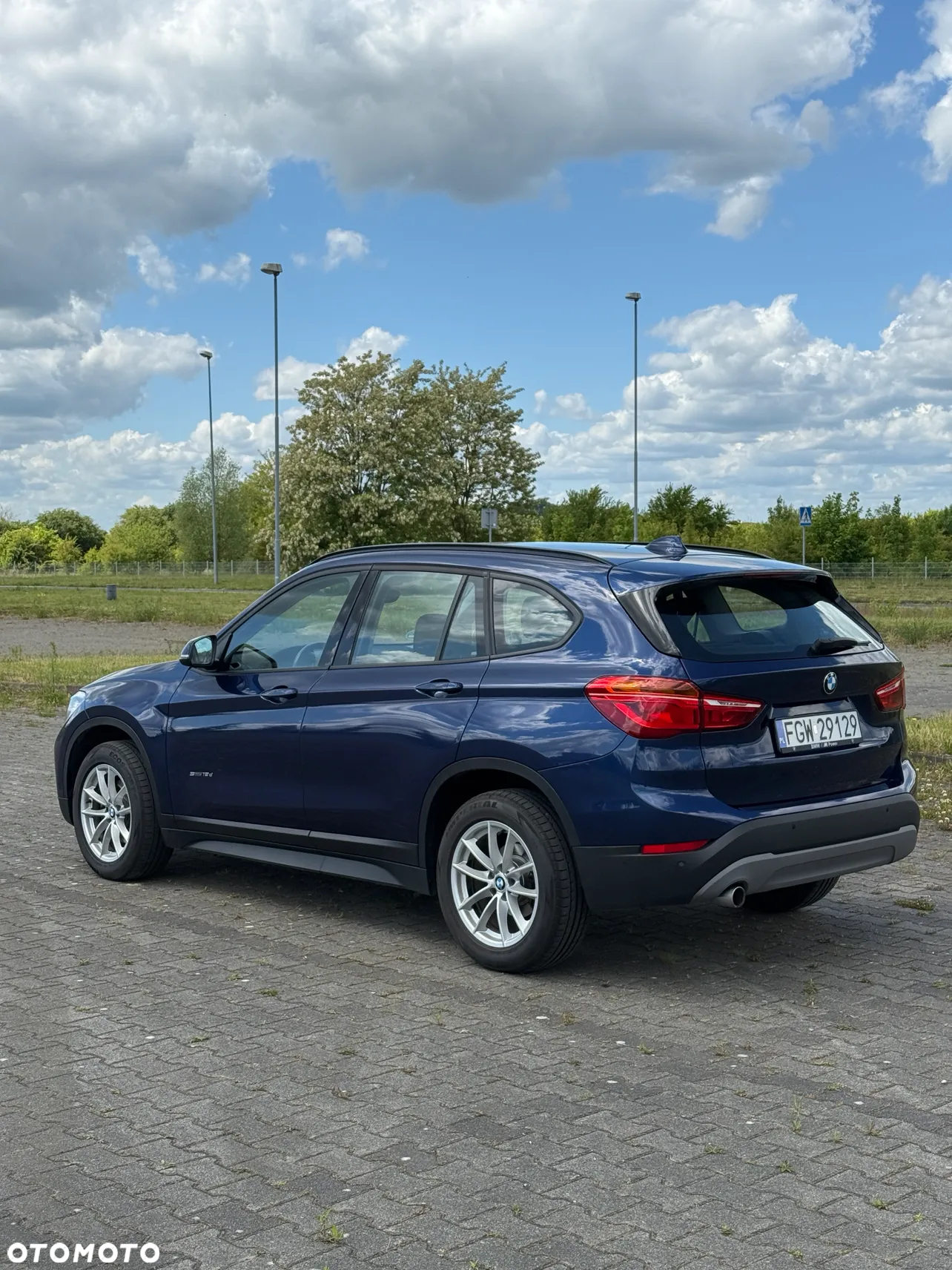 BMW X1 sDrive18d Advantage - 9