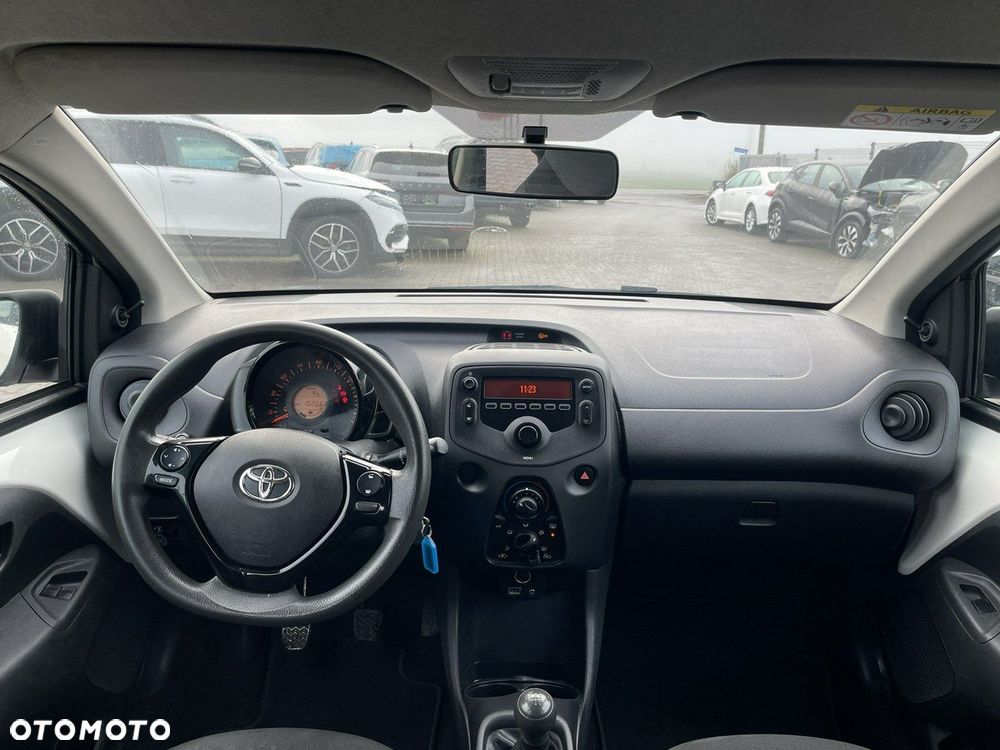 Toyota Aygo 1.0 VVT-i Black Edition - 8