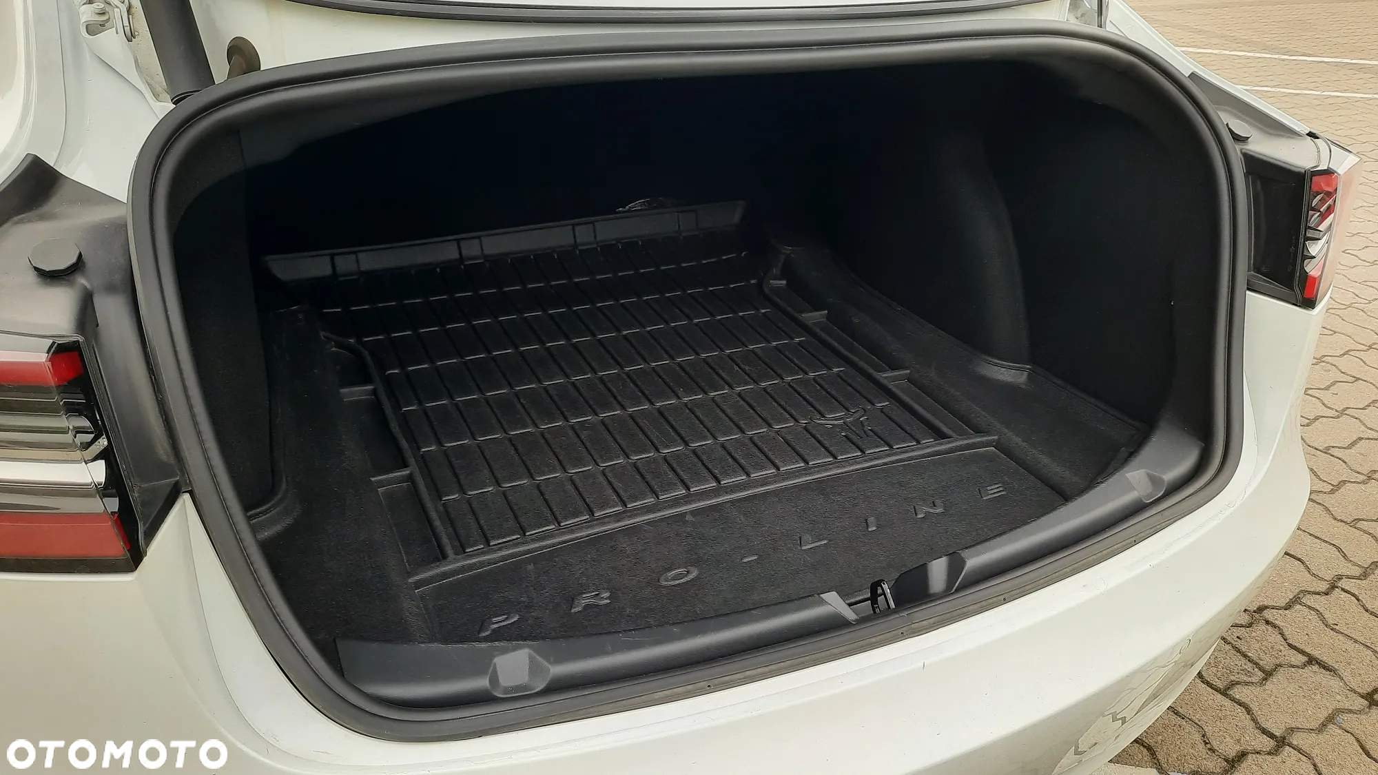 Tesla Model 3 Performance AWD - 8