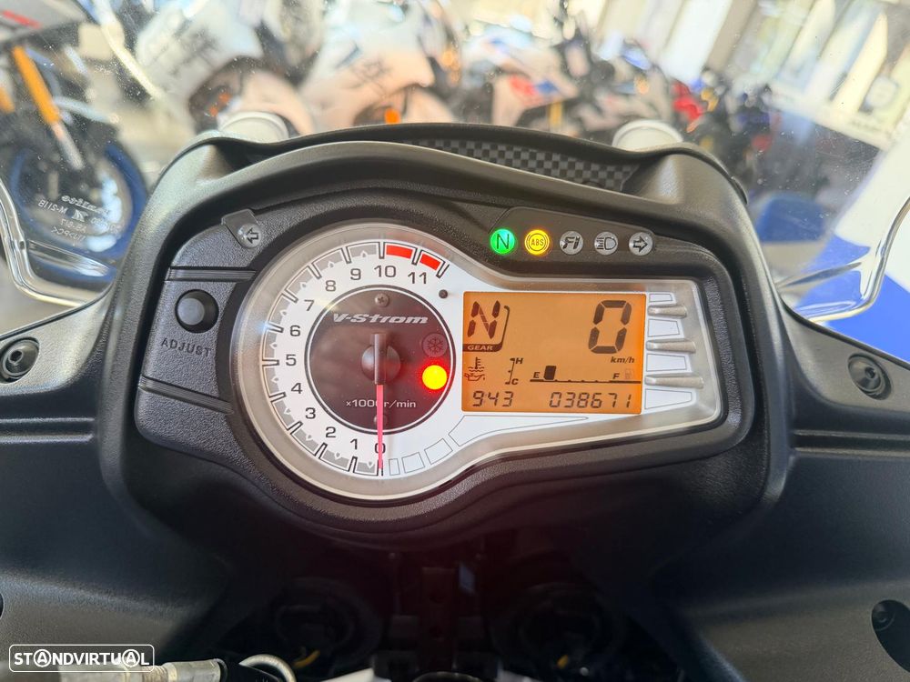 Suzuki DL 650 XT - 4