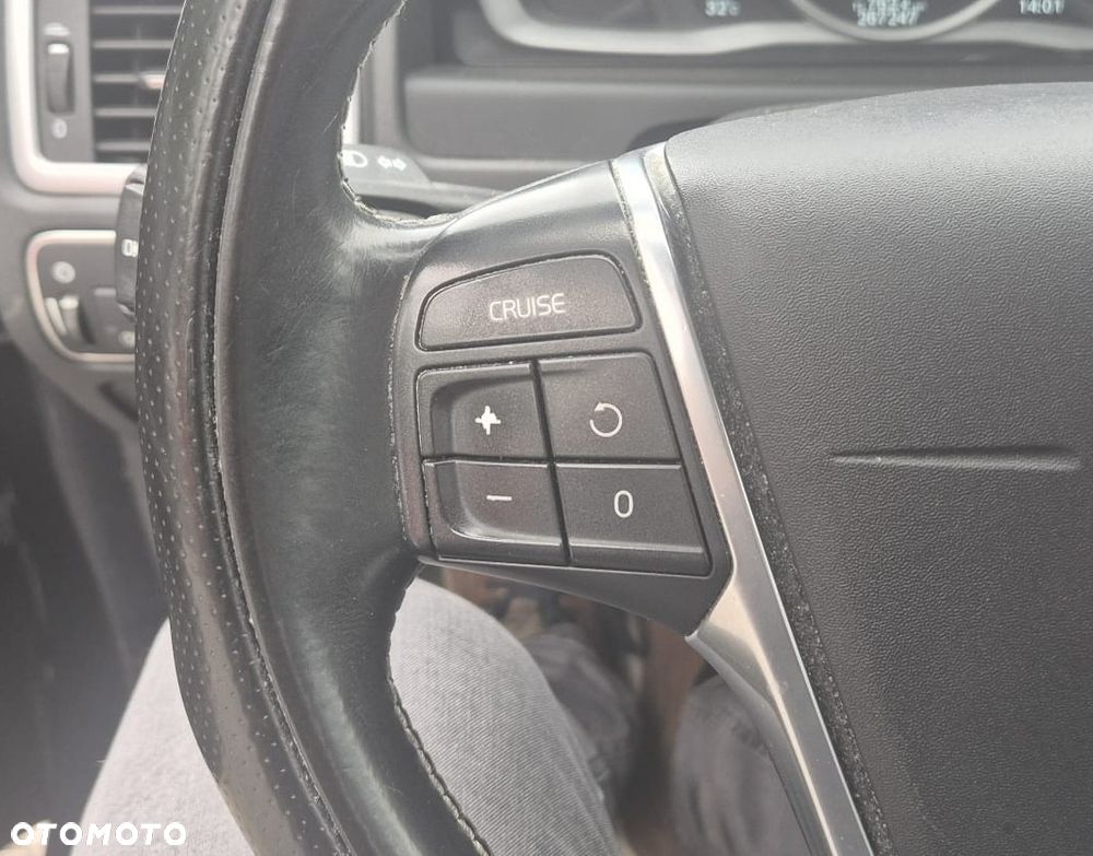 Volvo V70 D4 Drive-E Summum - 17