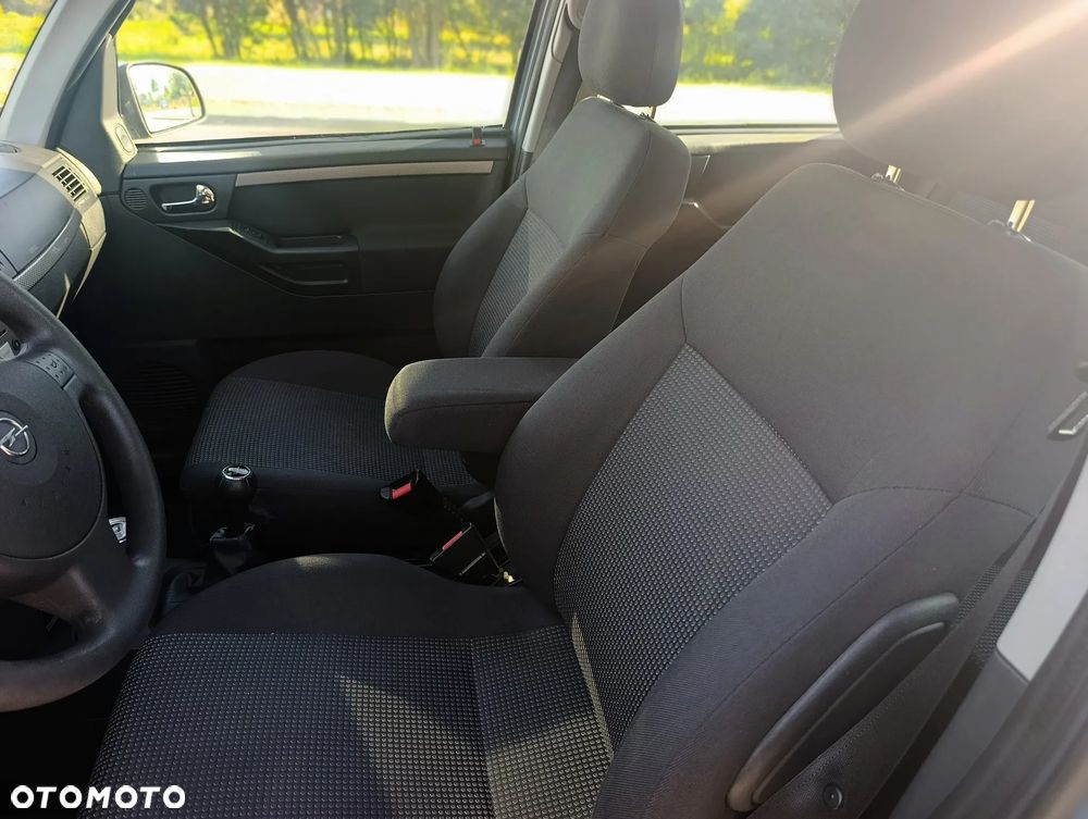 Opel Meriva - 16