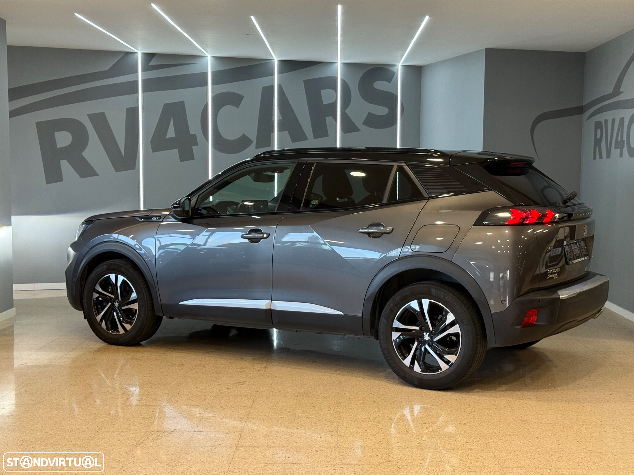 Peugeot 2008 1.5 BlueHDi GT Pack EAT8 - 4