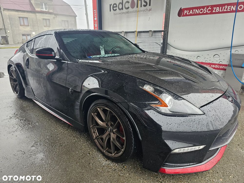 Nissan 370 Z - 10
