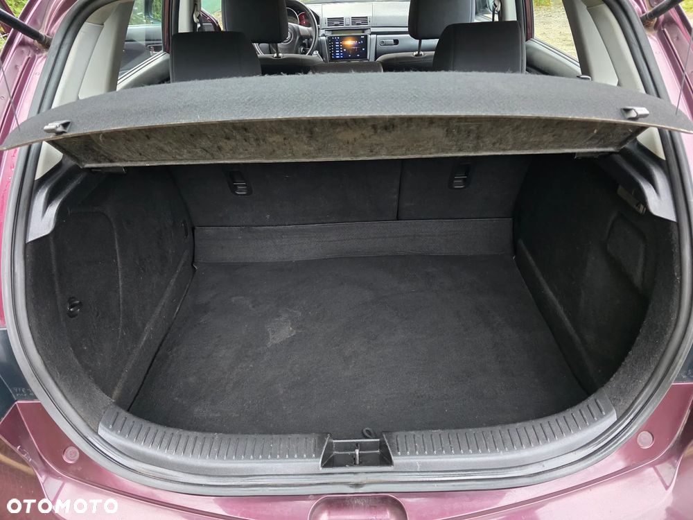 Mazda 3 1.6 Sport Comfort - 8