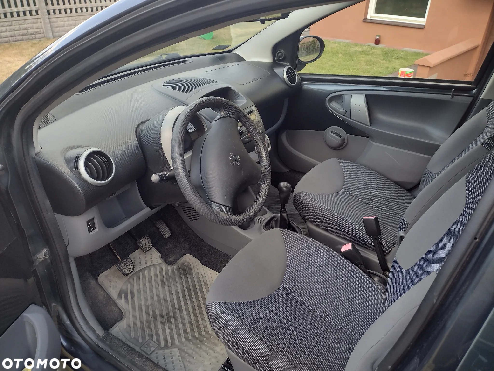Peugeot 107 1.0 Urban Move - 10