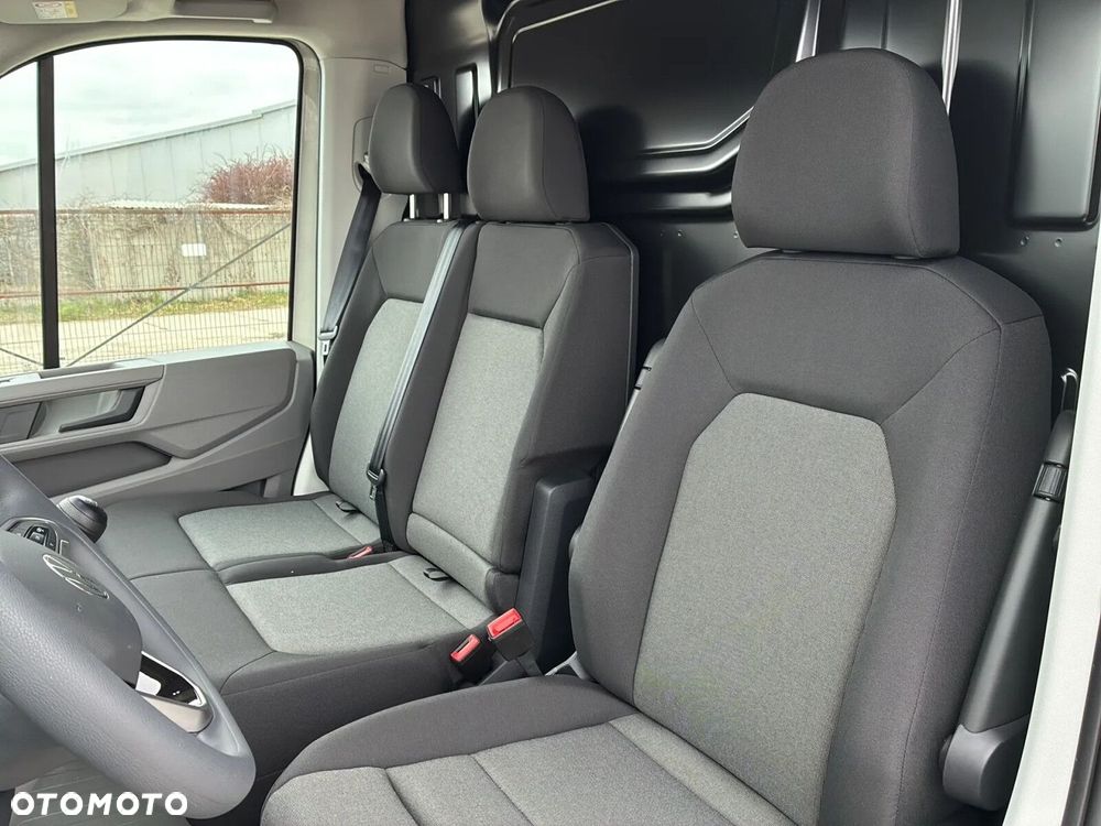 Volkswagen Crafter 35 Furgon L4H3, 2.0BiTDI 177KM, 4490mm, Wysoki dach - 19