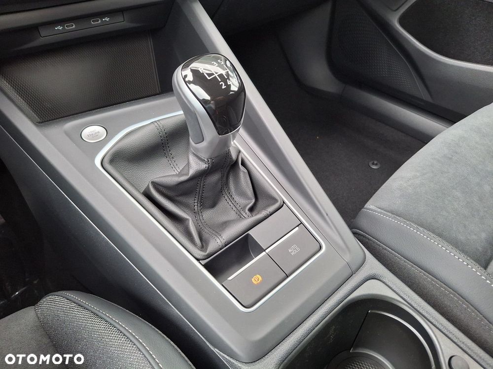 Volkswagen Golf VIII 1.5 TSI Life Plus - 12