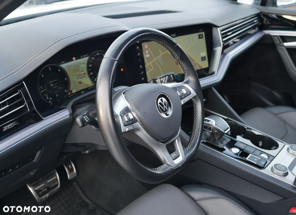 Volkswagen Touareg 3.0 V6 TDI SCR 4Mot R-Line - 19