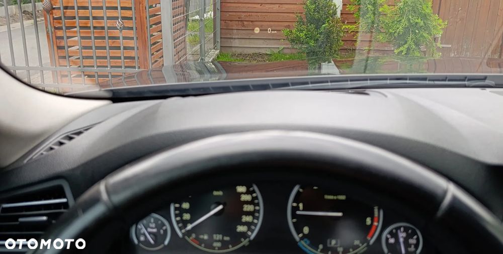 BMW Seria 5 520d - 9