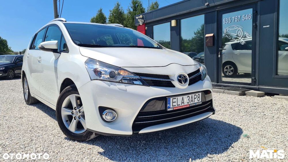 Toyota Verso - 5