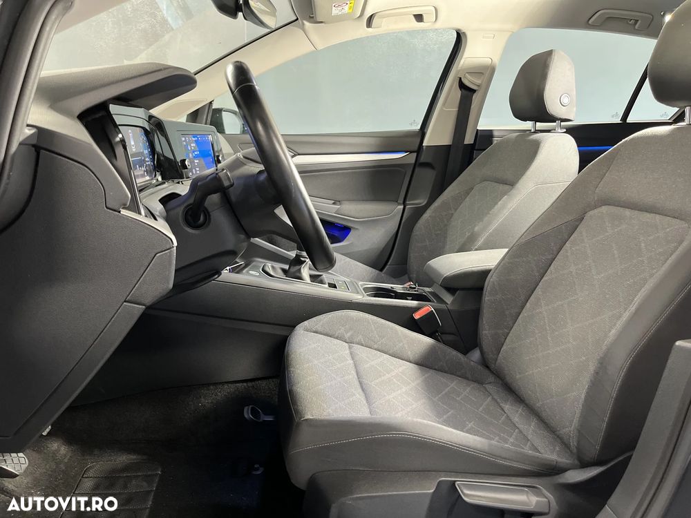Volkswagen Golf 1.0 TSI Life - 11