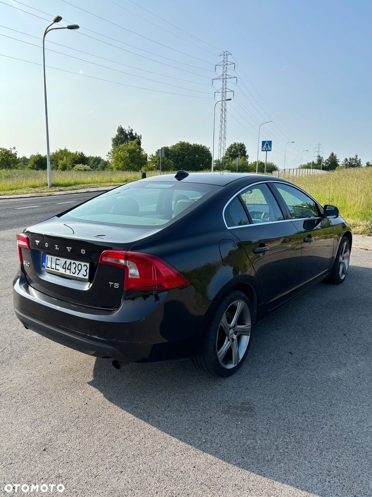 Volvo S60 T5 Powershift - 5