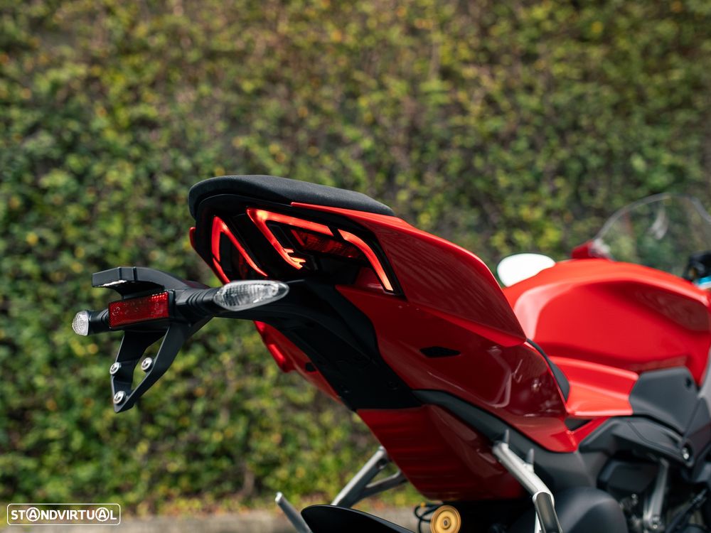 Ducati Panigale V4 S - 20