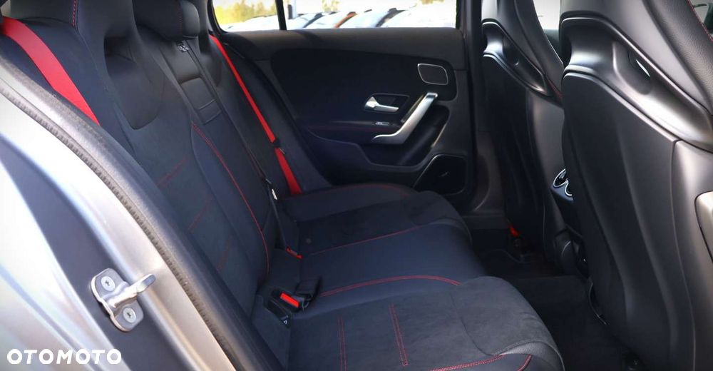 Mercedes-Benz Klasa A 45 S AMG 4-Matic 8G-DCT - 18