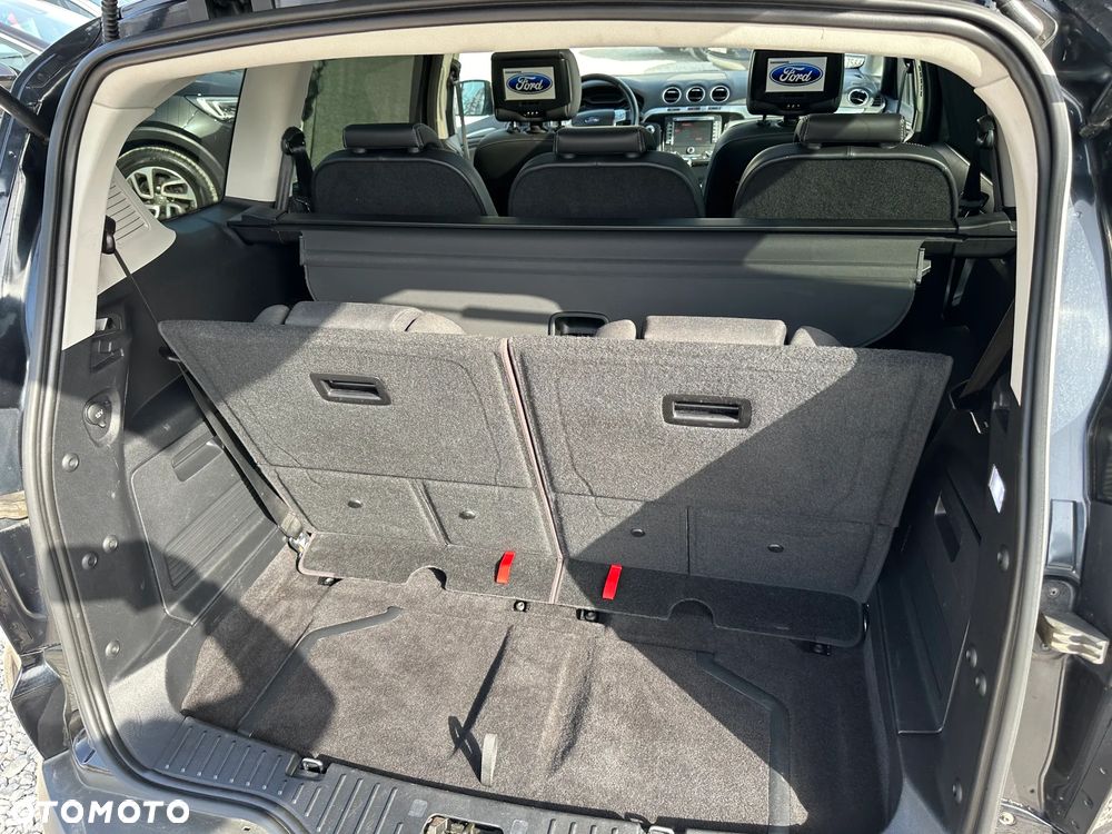 Ford S-Max 2.0 TDCi DPF Titanium MPS6 - 19