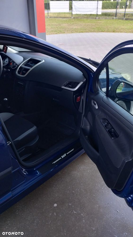 Peugeot 207 1.4 16V Sporty - 19