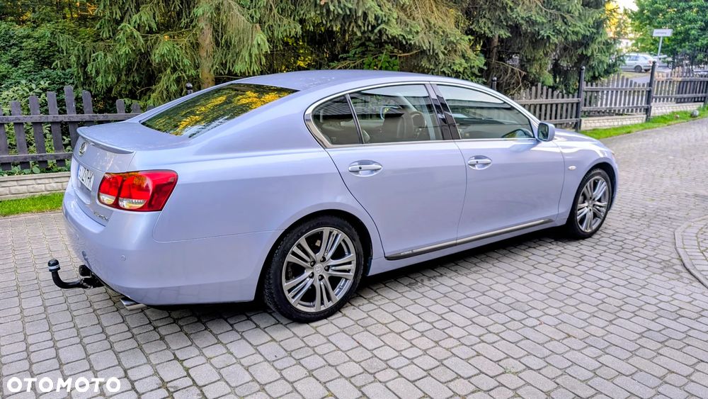 Lexus GS - 4