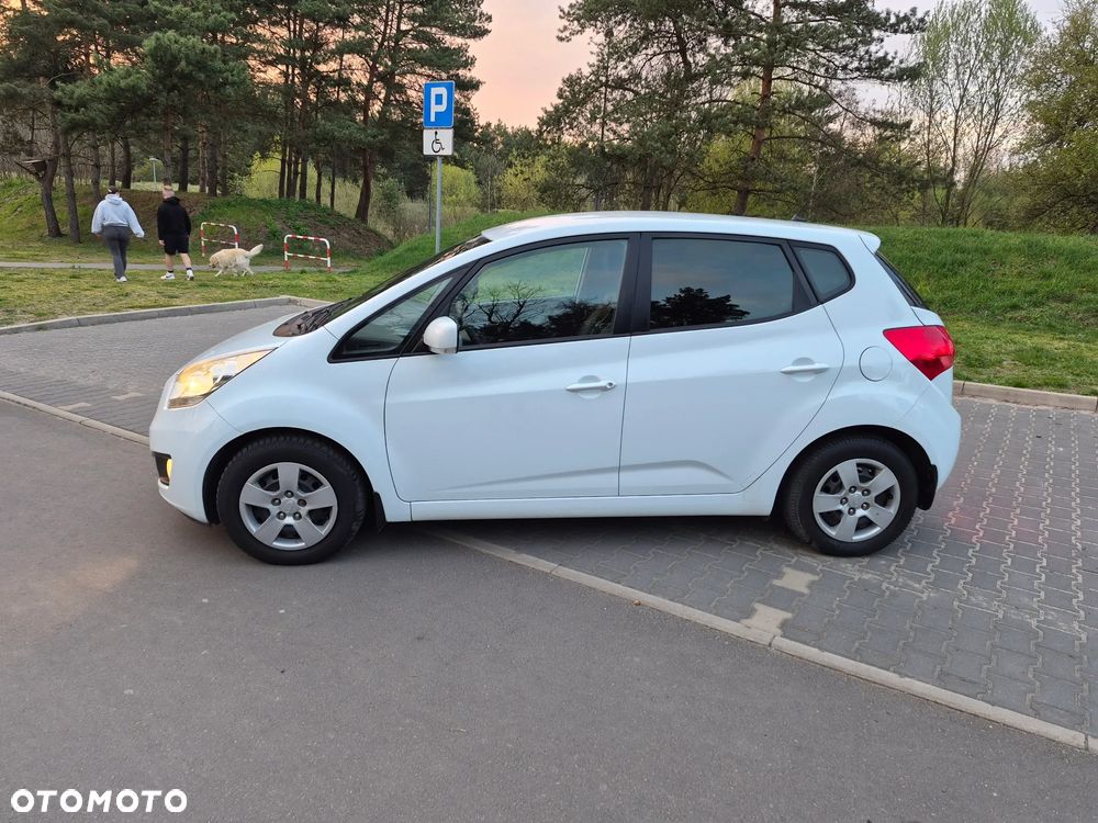 Kia Venga 1.4 CRDi 90 Dream-Team Edition - 3