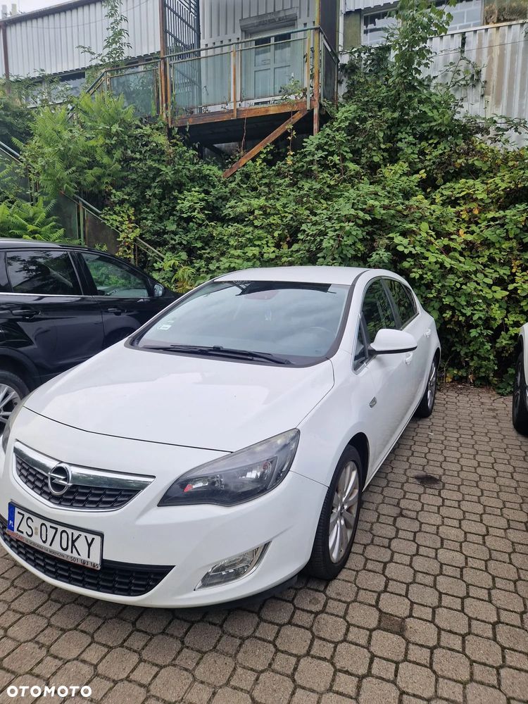 Opel Astra 1.7 CDTI DPF ecoFLEX Start/Stop Edition - 2