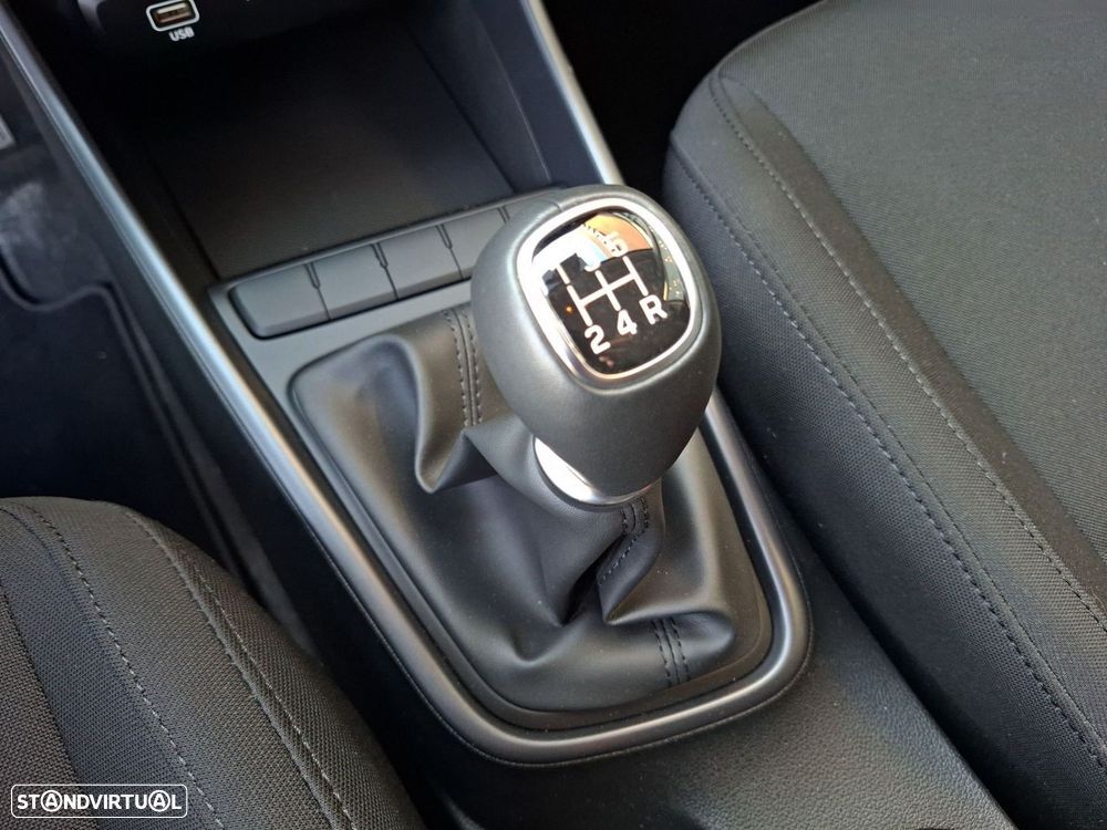 Hyundai i20 1.2 MPi Comfort - 17