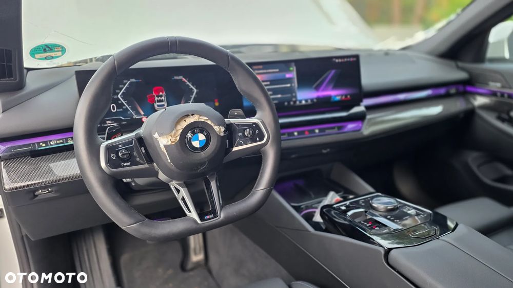 BMW Seria 5 520i mHEV M Sport - 21