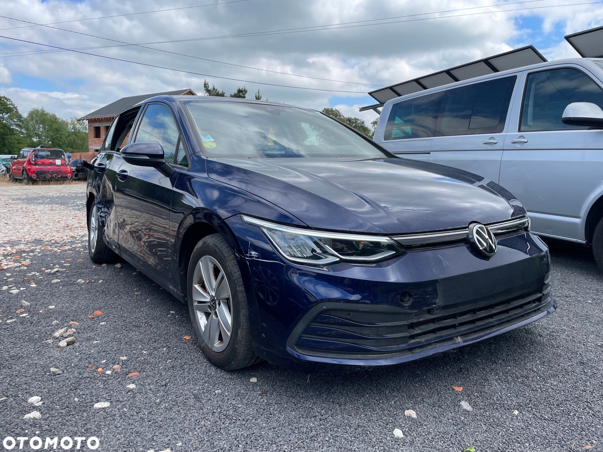 Volkswagen Golf - 1