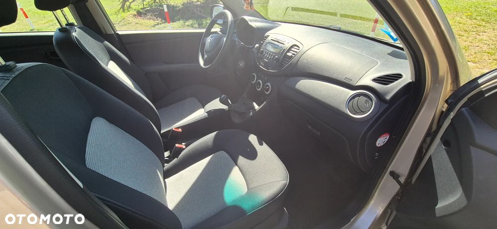 Hyundai i10 1.1 Classic - 10