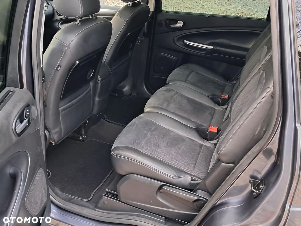 Ford S-Max 2.0 Viva Titanium - 16