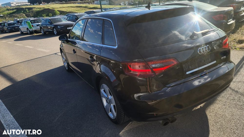 Audi A3 1.4 TFSI Attraction - 4
