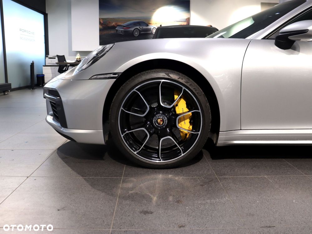 Porsche 911 Turbo S - 11