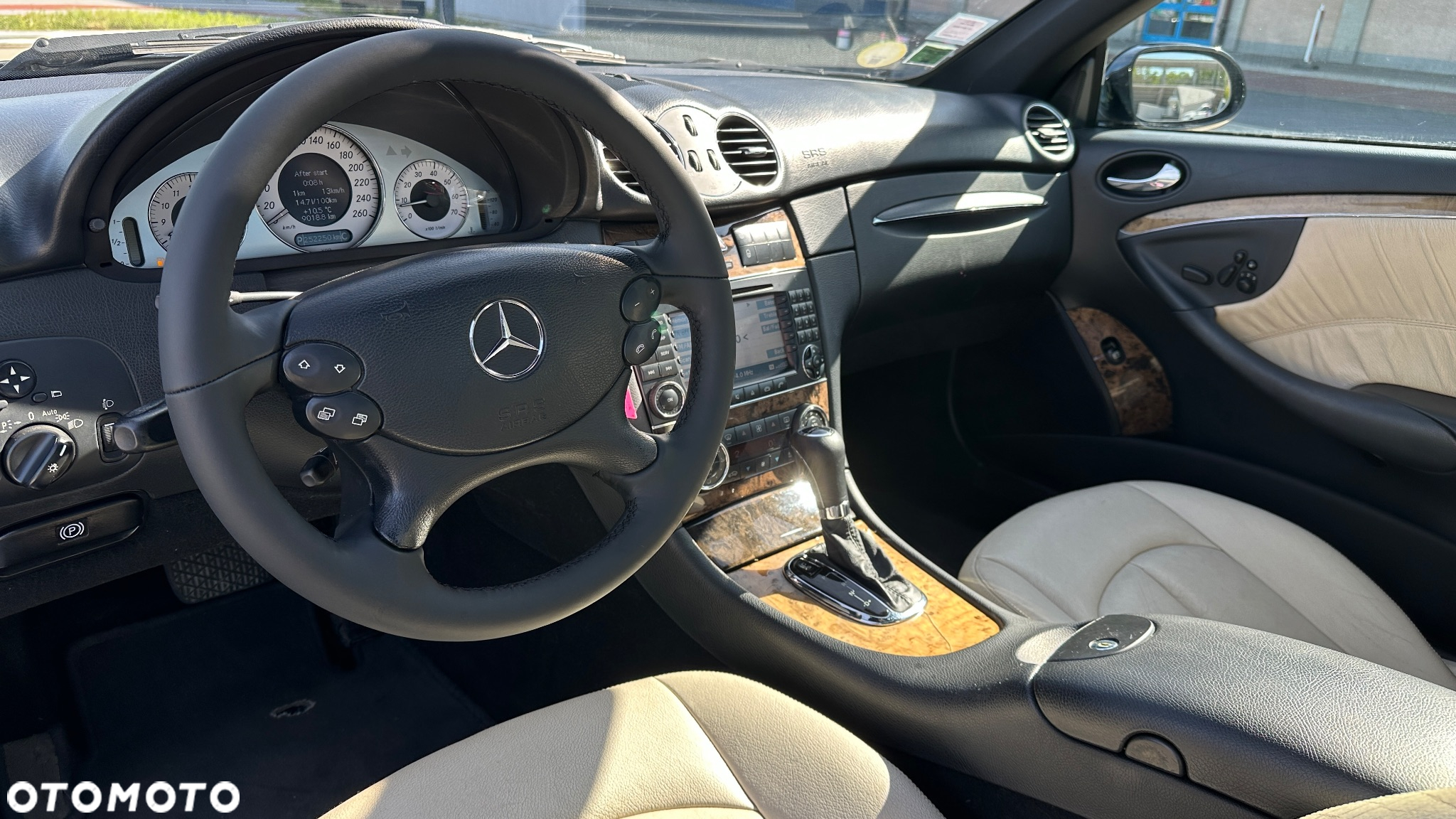Mercedes-Benz CLK 350 Avantgarde - 4