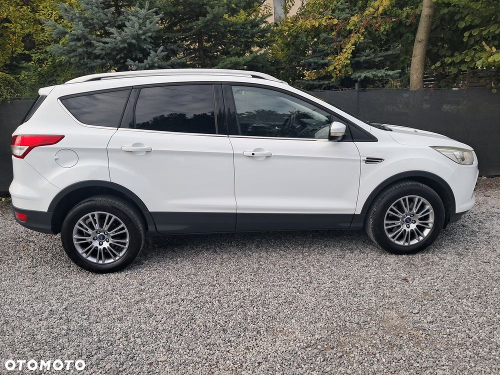Ford Kuga 2.0 TDCi 2x4 Titanium - 1