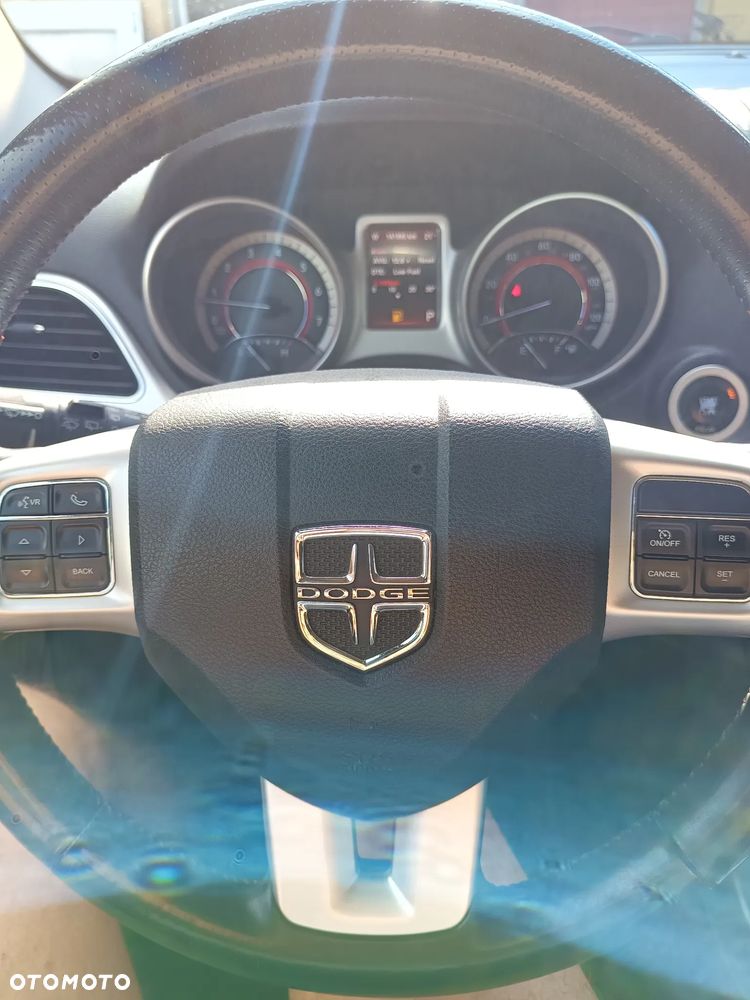 Dodge Journey - 16