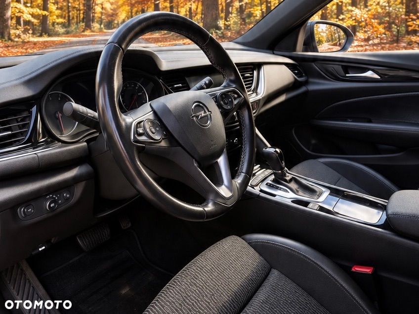 Opel Insignia - 9
