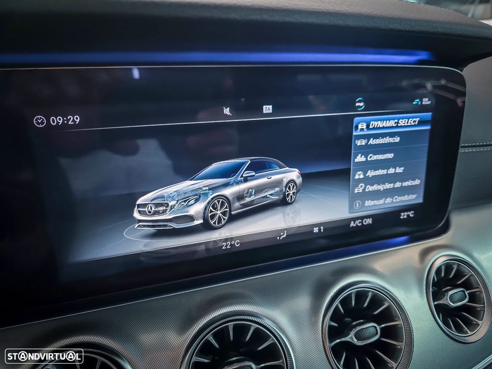 Mercedes-Benz E 220 d Cabrio 9G-Tronic AMG Line - 35