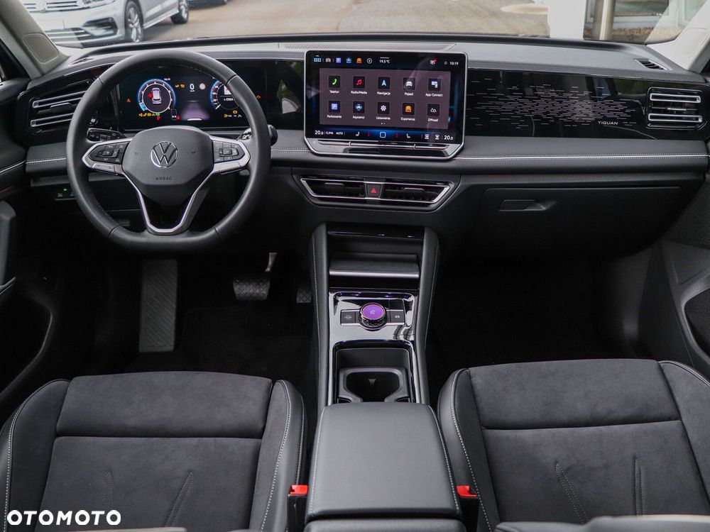 Volkswagen Tiguan - 14