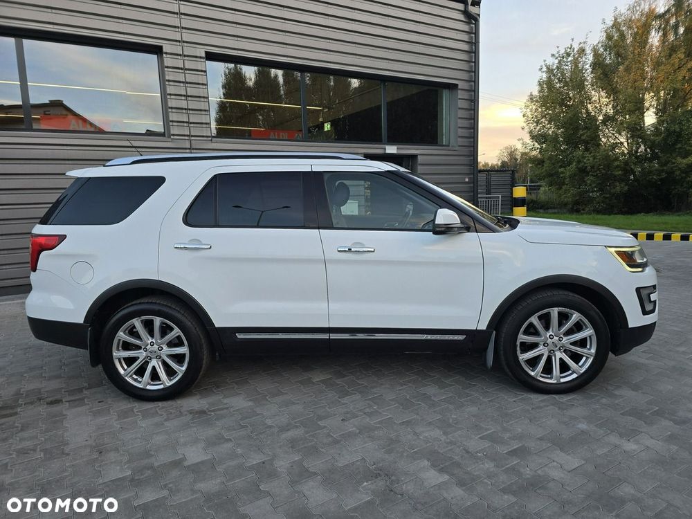 Ford Explorer - 14