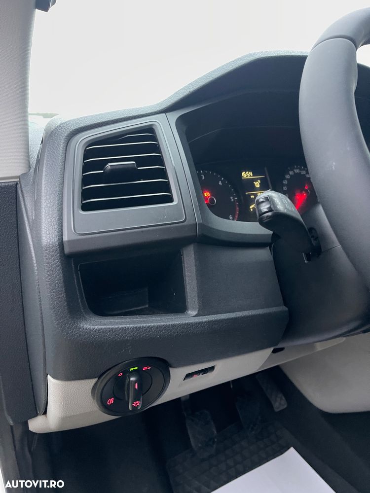 Volkswagen Transporter 2.0TDI - 31