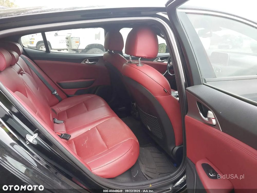 Kia Stinger 3.3 T-GDI V6 GT AWD - 7