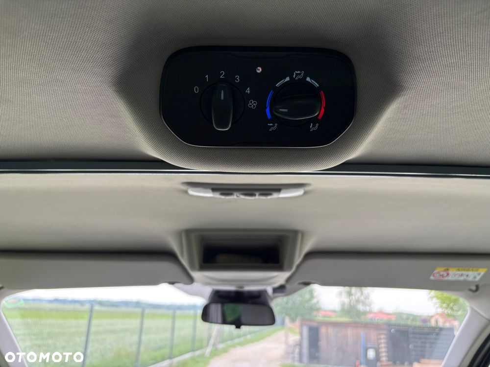 Ford Tourneo Custom 2.0 TDCi L1 Titanium - 8