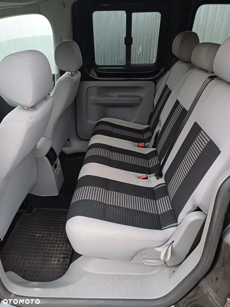 Volkswagen Caddy 1.6 Life Style (5-Si.) - 12