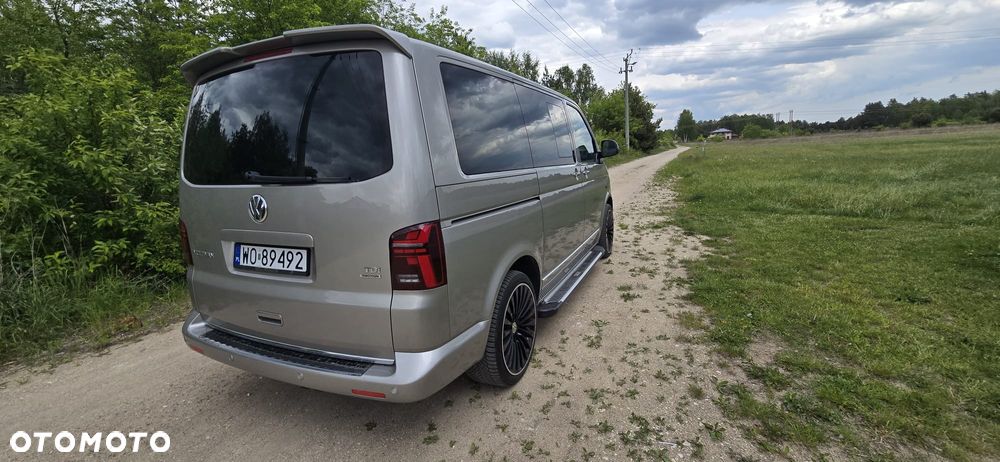 Volkswagen Multivan - 11