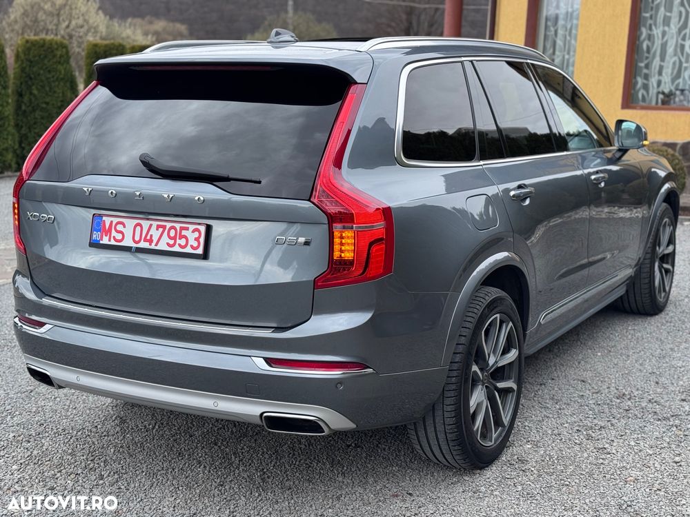 Volvo XC 90 D5 AWD Geartronic Inscription - 4