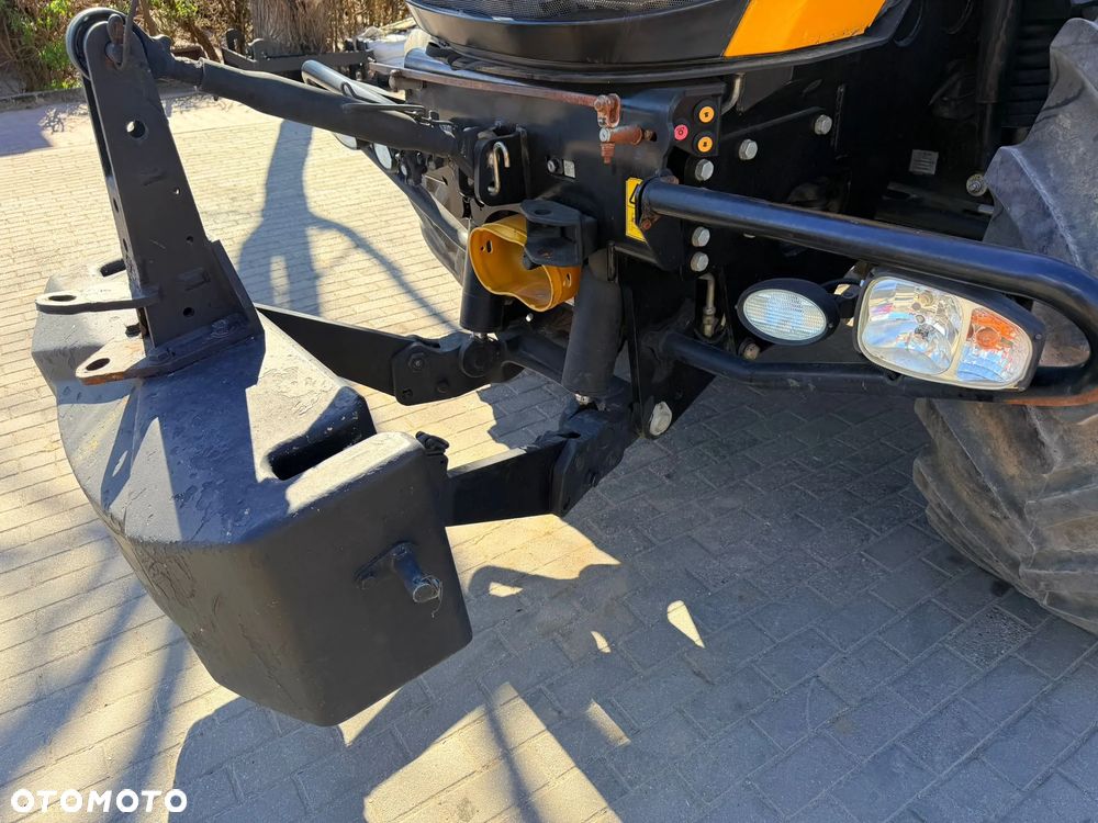JCB Fastrac 8310 - 3