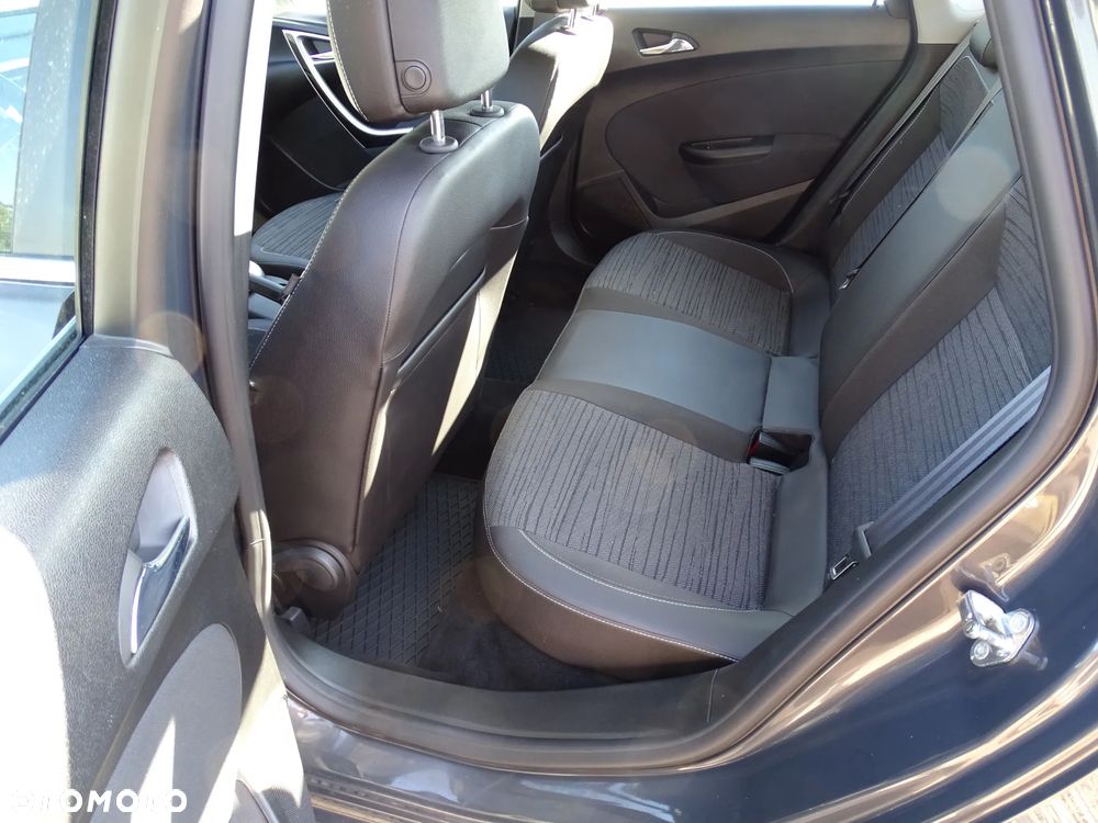 Opel Astra 1.4 Turbo ENERGY - 19