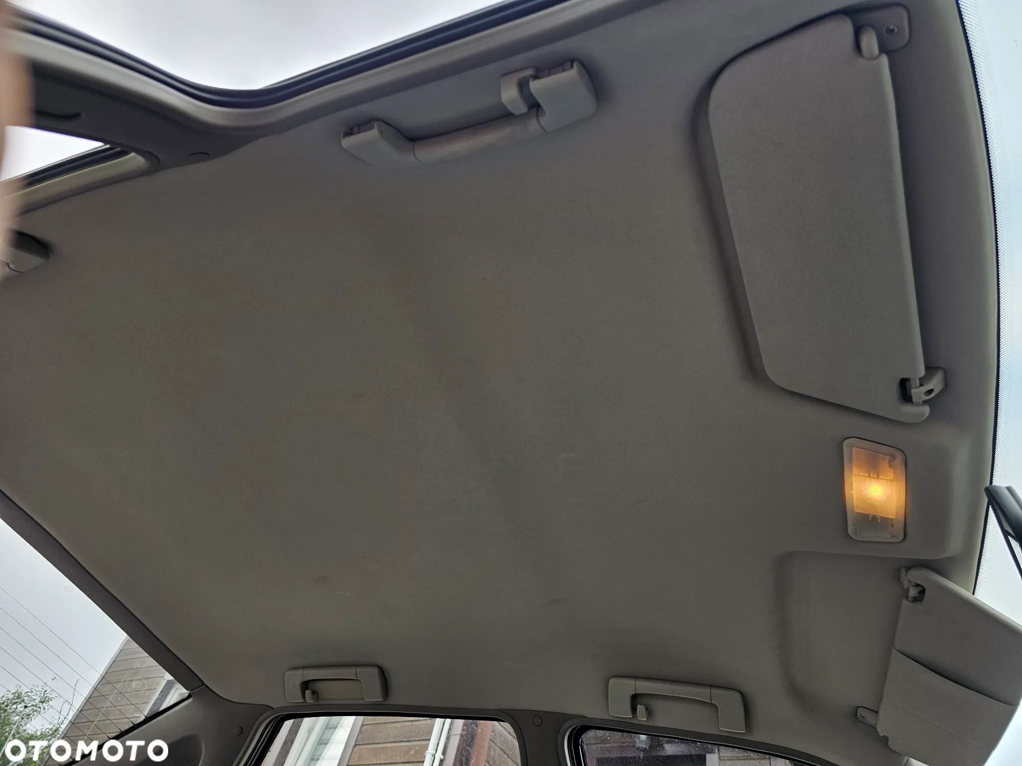 Opel Vectra 2.0 GL - 15